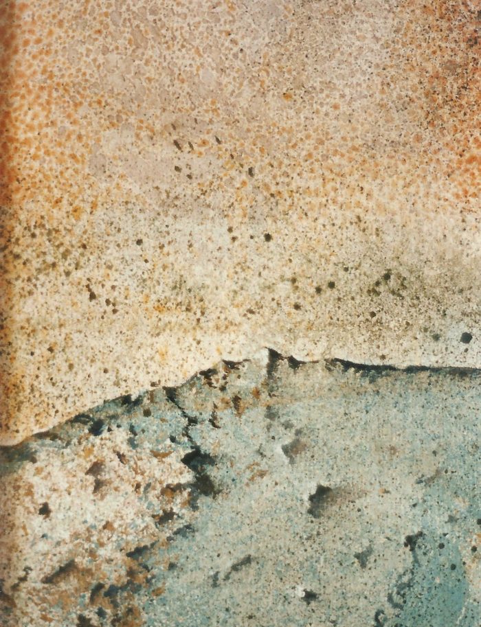 Piedra mundo, 2003. Técnica mixta sobre papel, 30 x 20 cm